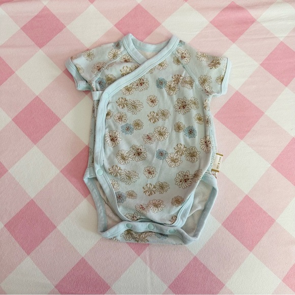 Lot of 4 100% cotton baby jumpsuits and bodysuits Size 3M 0-3M - Picture 4 of 11